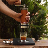 ARAM | Espresso Maker + Steel Support | Brown